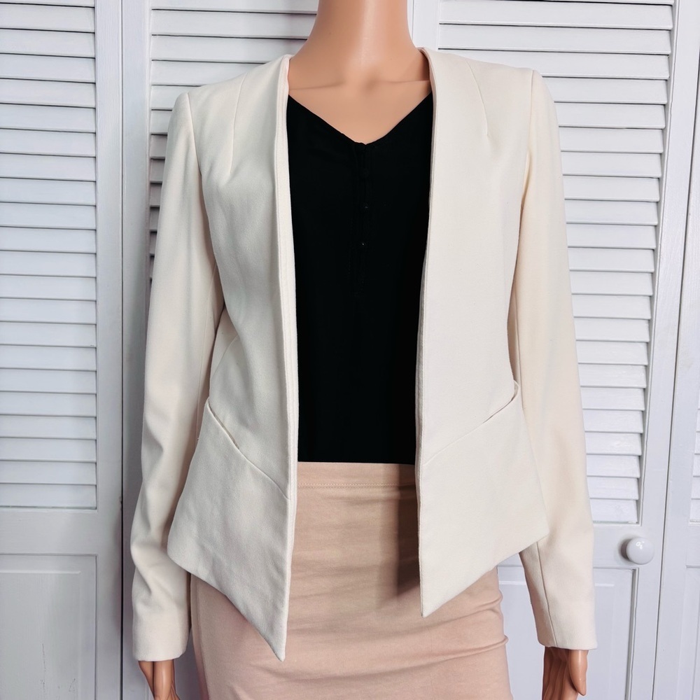 SAINT TROPEZ WEST Ivory Lined Blazer Size Small